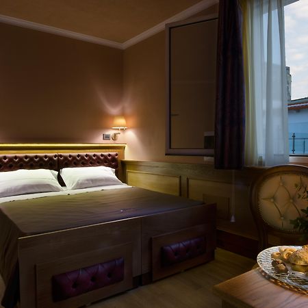 Le Club Boutique Hotel Lecce Luaran gambar